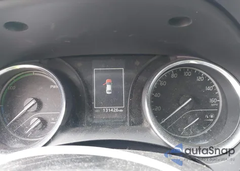 2020 Toyota Camry Le Hybrid z USA, uszkodzony, nr VIN 4T1C31AK5LU019694